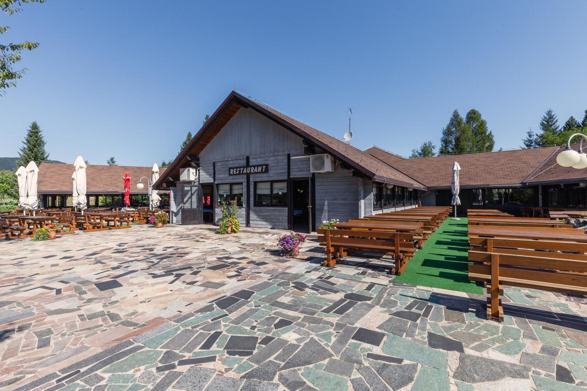 Bungalows Korana - Campsite Korana سيليست دريزنيكو المظهر الخارجي الصورة